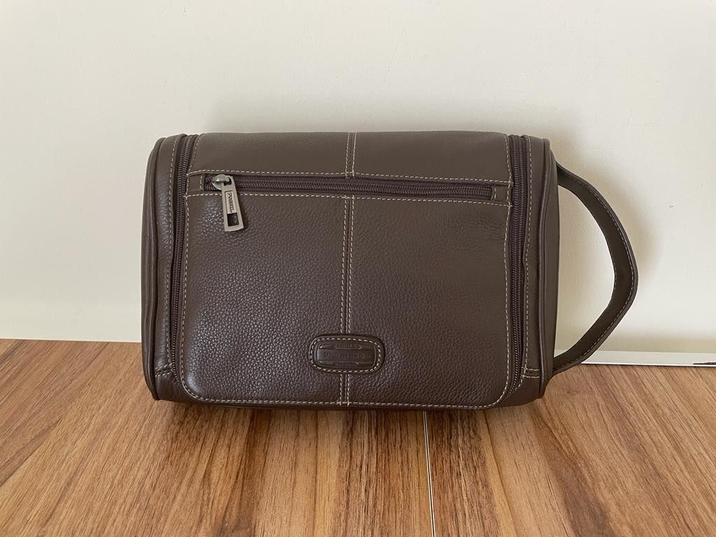Fossil leather toiletry bag new arrivals