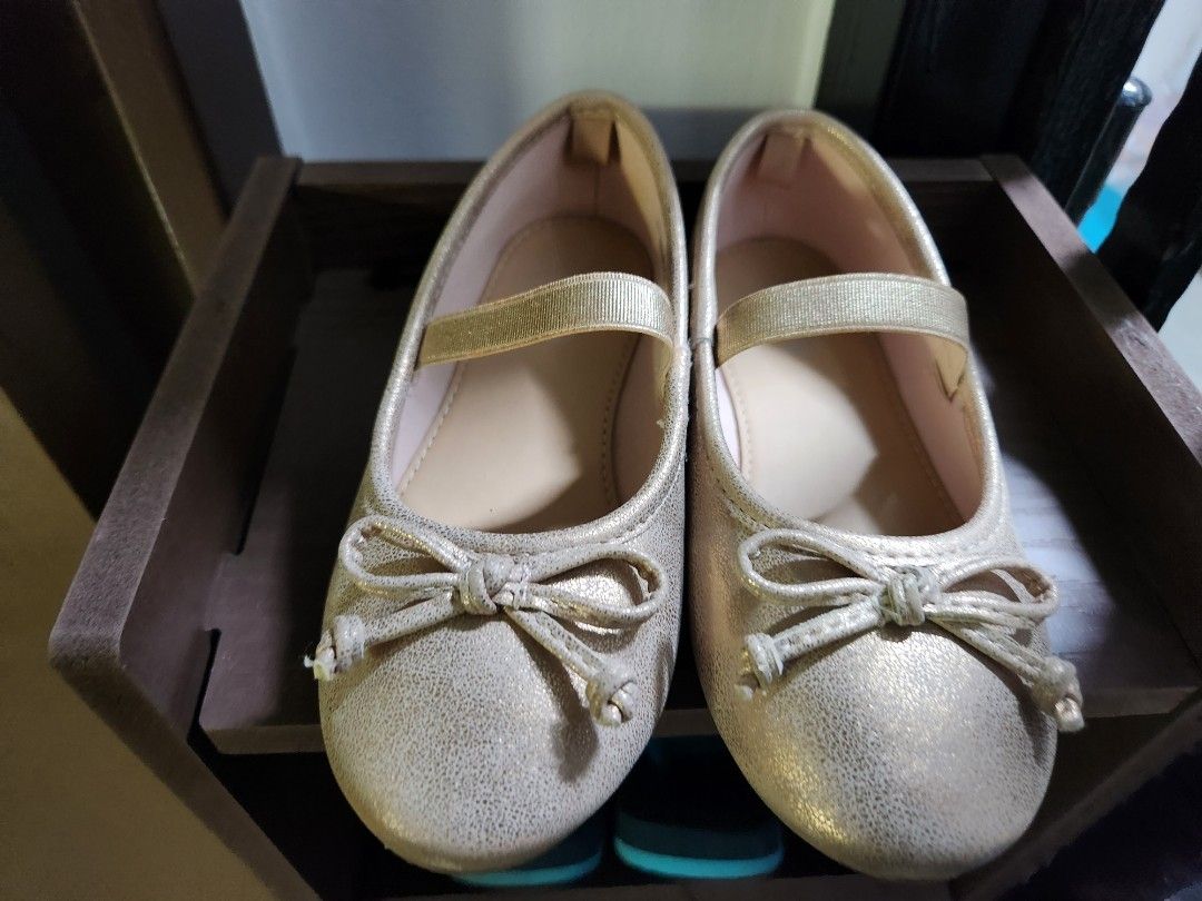 Girls dress Shoes size 28