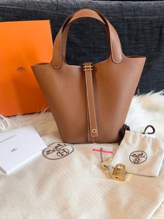 （分類：）位於 。 由 kk_luxuryshopper 提交（商品編號 1223838738，圖片 1）。簡介： 。