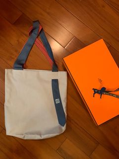 （分類：）位於 。 由 babyjanes 提交（商品編號 1223903746，圖片 1）。簡介： 。