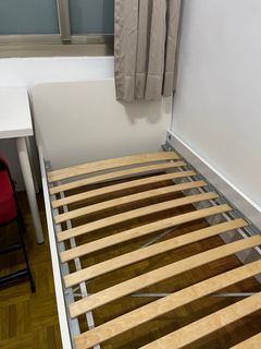 Ikea單人床架含床頭板