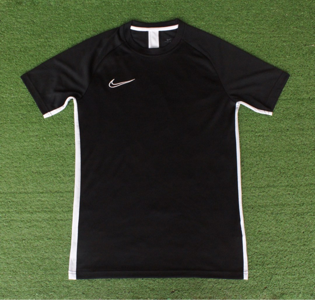 Jersey nike dry academy original, Olah Raga, Baju Olahraga di Carousell