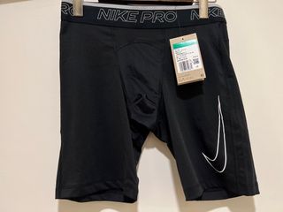  NIKE PRO DRY 黑色 大LOGO 訓練 運動 緊身短褲  束褲 排汗 透氣 /尺寸：XL
