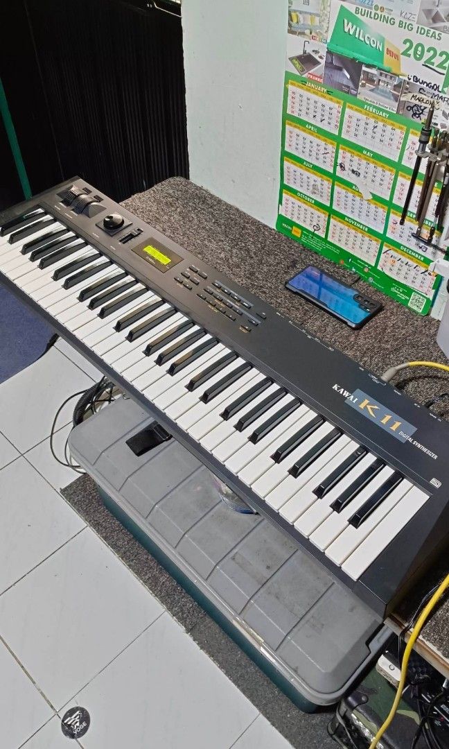 Kawai k11 vintage keyboard synthesizer, Hobbies & Toys, Music & Media