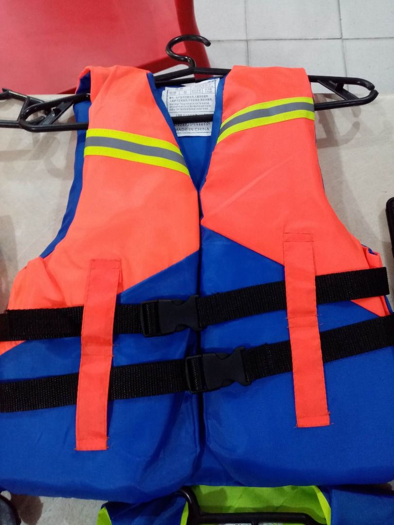 Kiddie Life Vest, Babies & Kids, Babies & Kids Fashion on Carousell