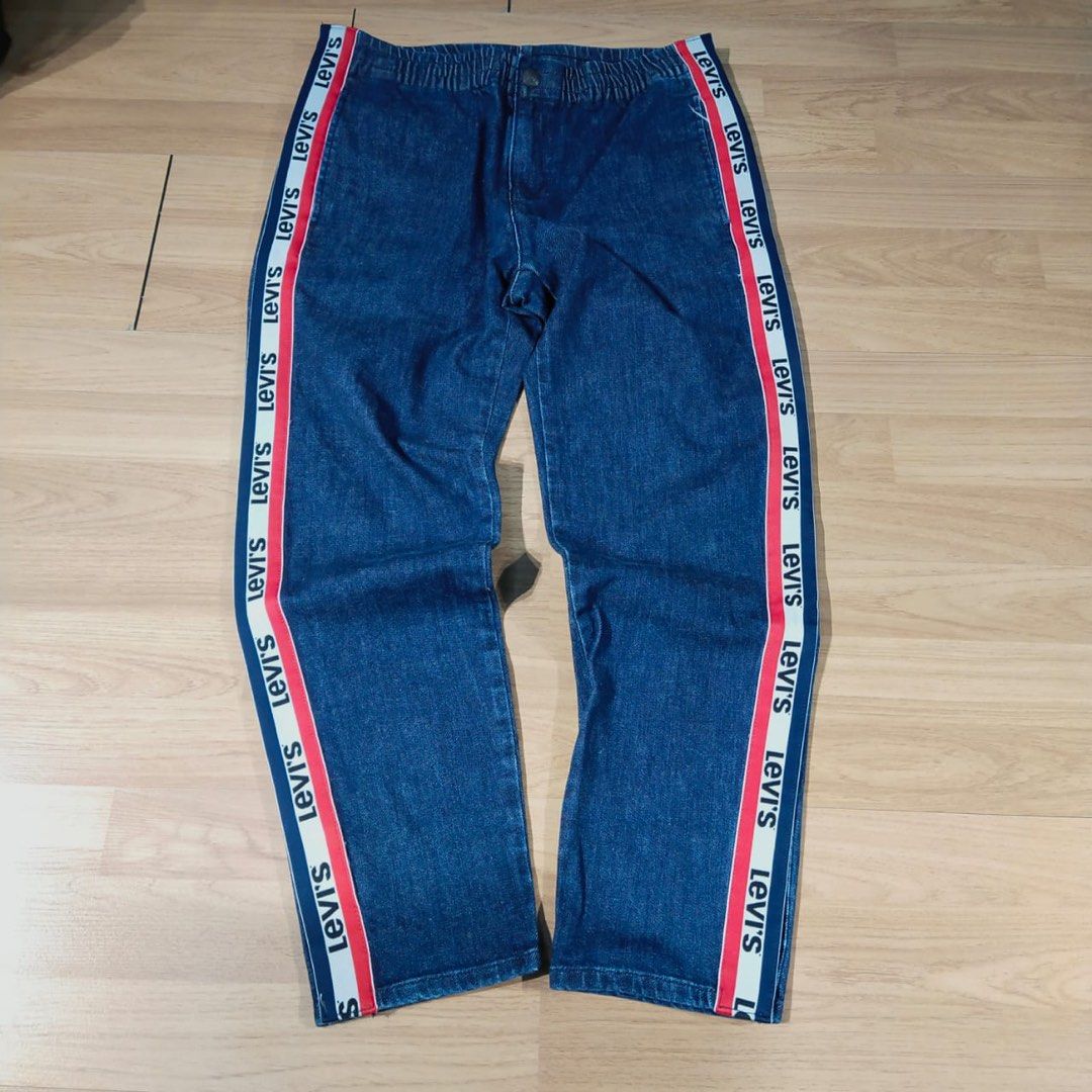 Levis side stripe