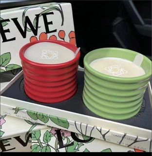 現貨🏜Loewe 蠟燭2件套裝 Candle Set  170g x 2 Luscious Pea 甜碗豆 Tomato Leaves  蕃茄葉64208316853761110