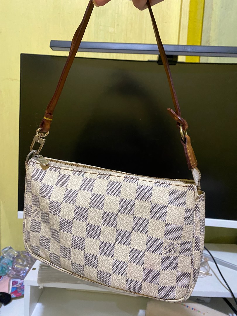 Louis vuitton sales azur pochette