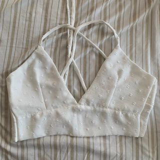 Love, Ara Adah white v-neck sleeveless tie top
