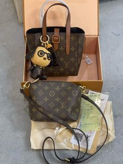 Lv 2 in 1 bag with bag charm