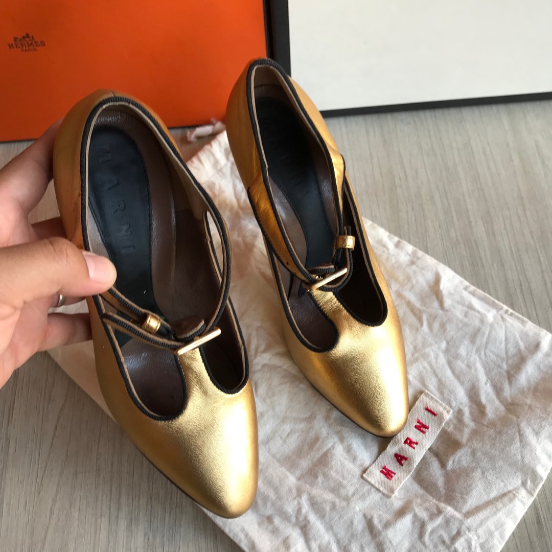 Marni Authentic Heels Gold Leather shoes size 36, Fesyen Wanita
