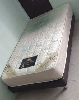 (Category: ) located in . Submitted by 1c3b4by (Listing ID 1223796449, Image 1). Description: .