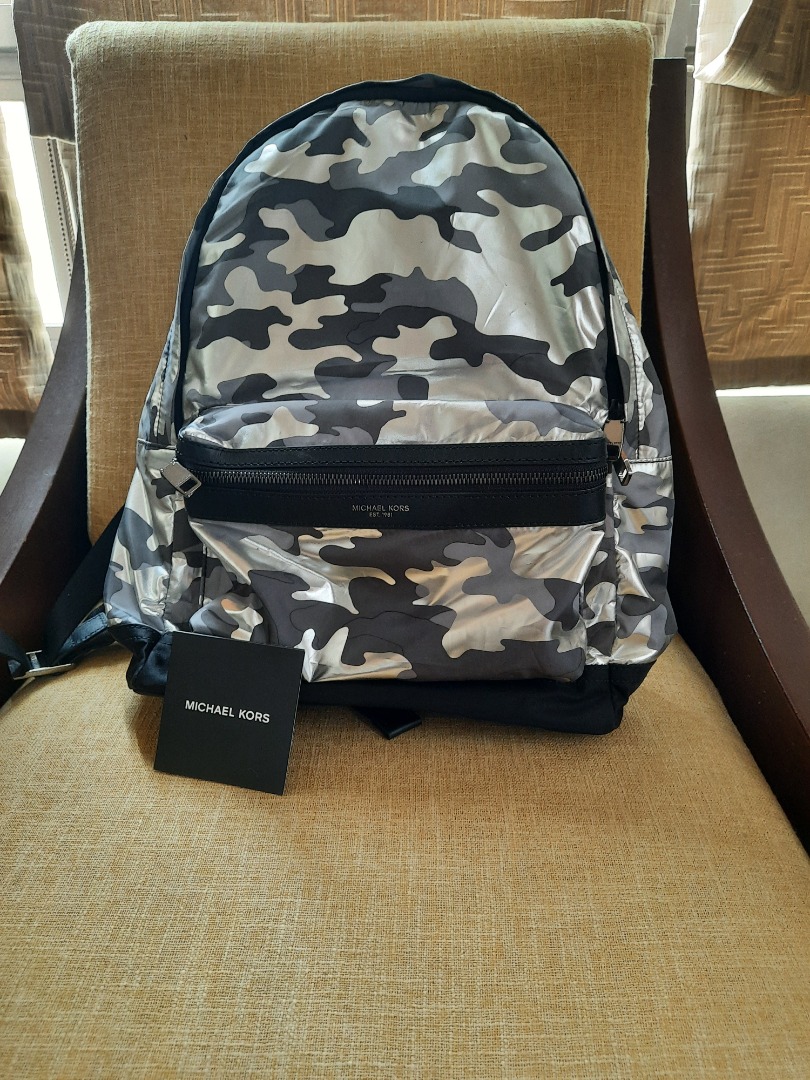 Michael kors mens camo backpack shop