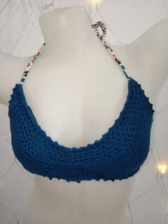 M/L Crochet swimwear top