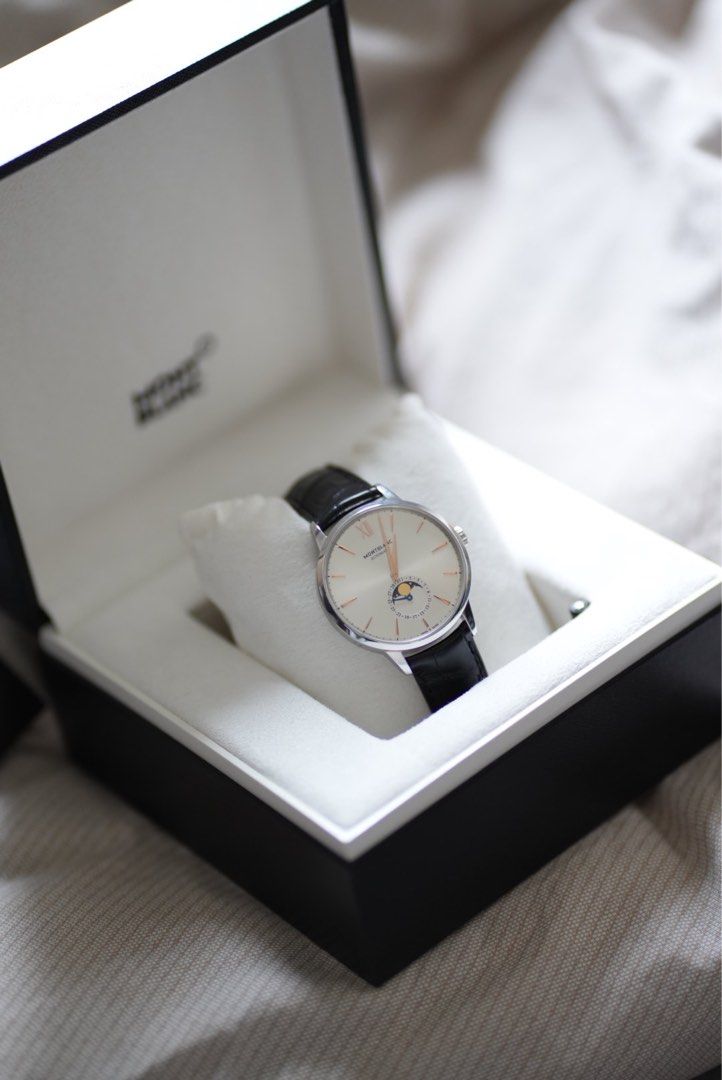 Montblanc 111620 moonphase Heritage Spirit