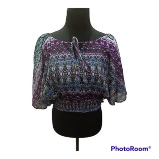 (Category: ) located in . Submitted by wittywardrobe (Listing ID 1223881152, Image 1). Description: .