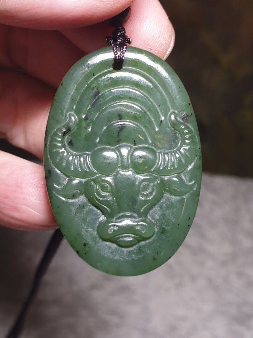 Nephrite greenish Ox Jade pendant with certificate Natural