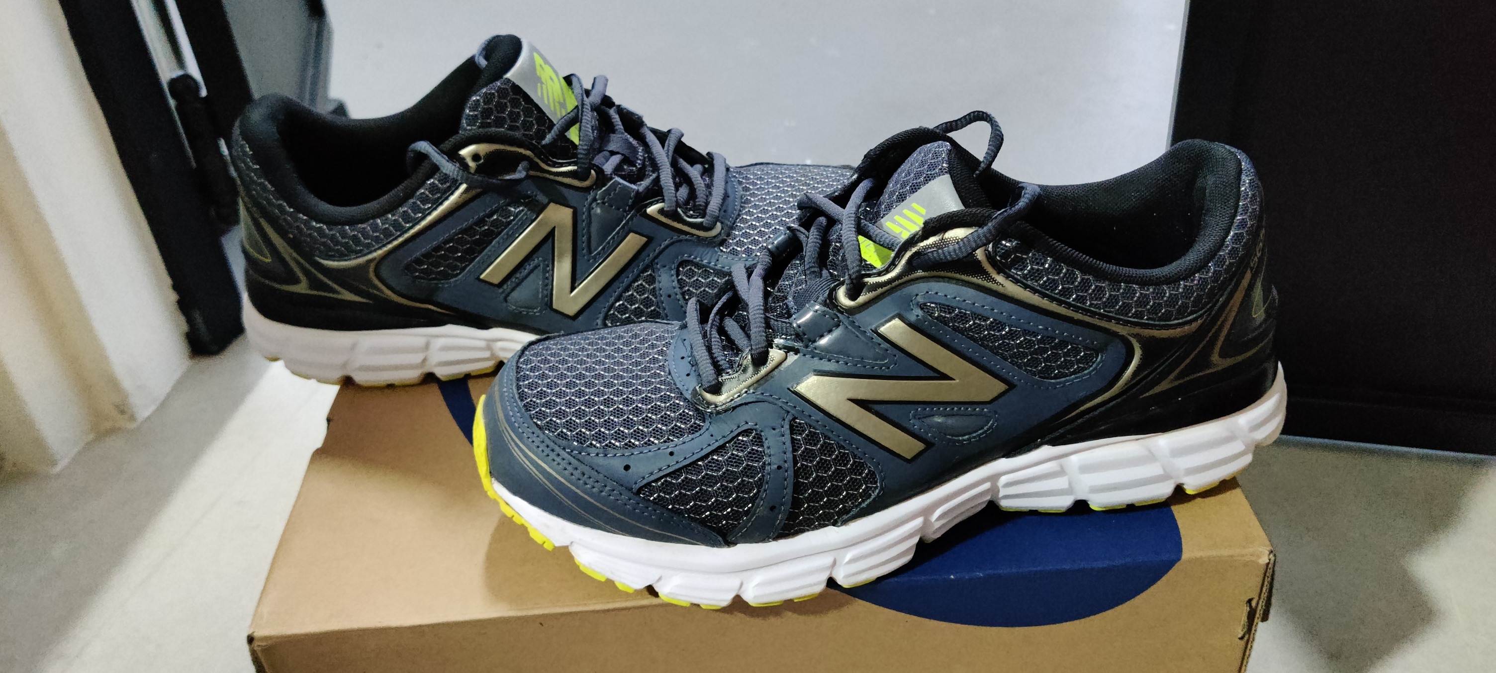 Saf new balance shoes shop