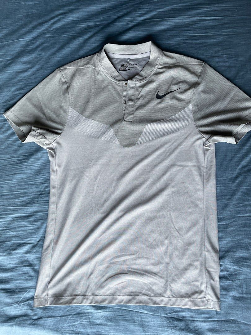 Golf shirt hotsell tiger woods