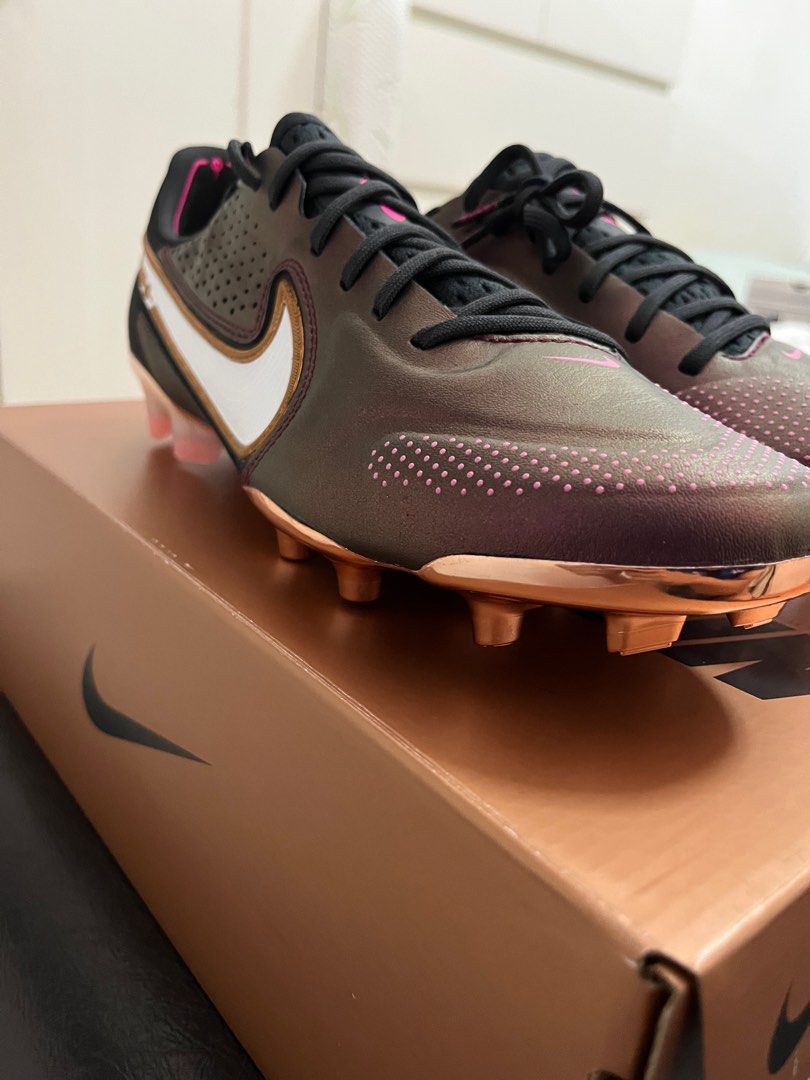 Nike tiempo hazard clearance