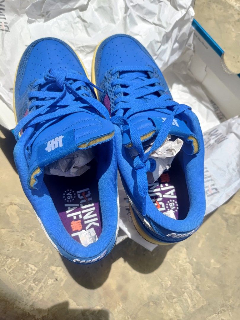 undefeated x nike 5 on it