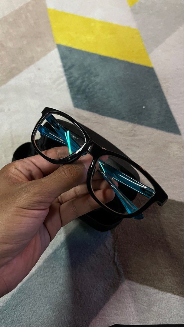 Oakley sales cross step