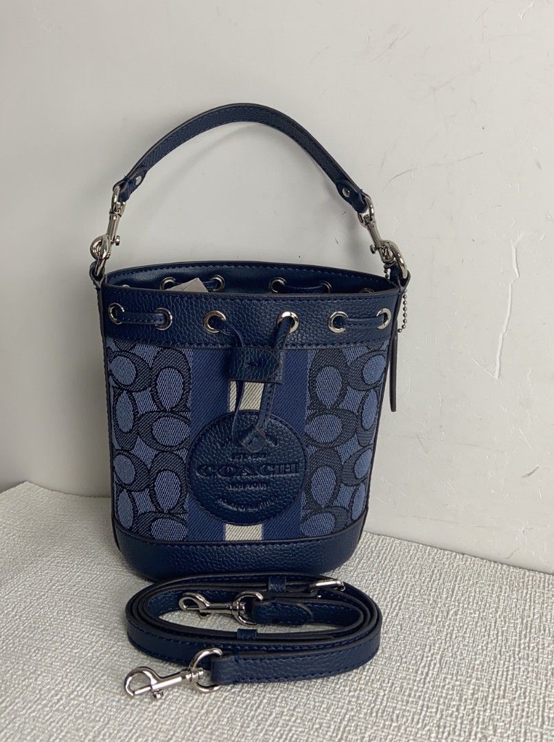 Original coach c denim bucket bag handbag。c8322, Luxury, Bags & Wallets on  Carousell