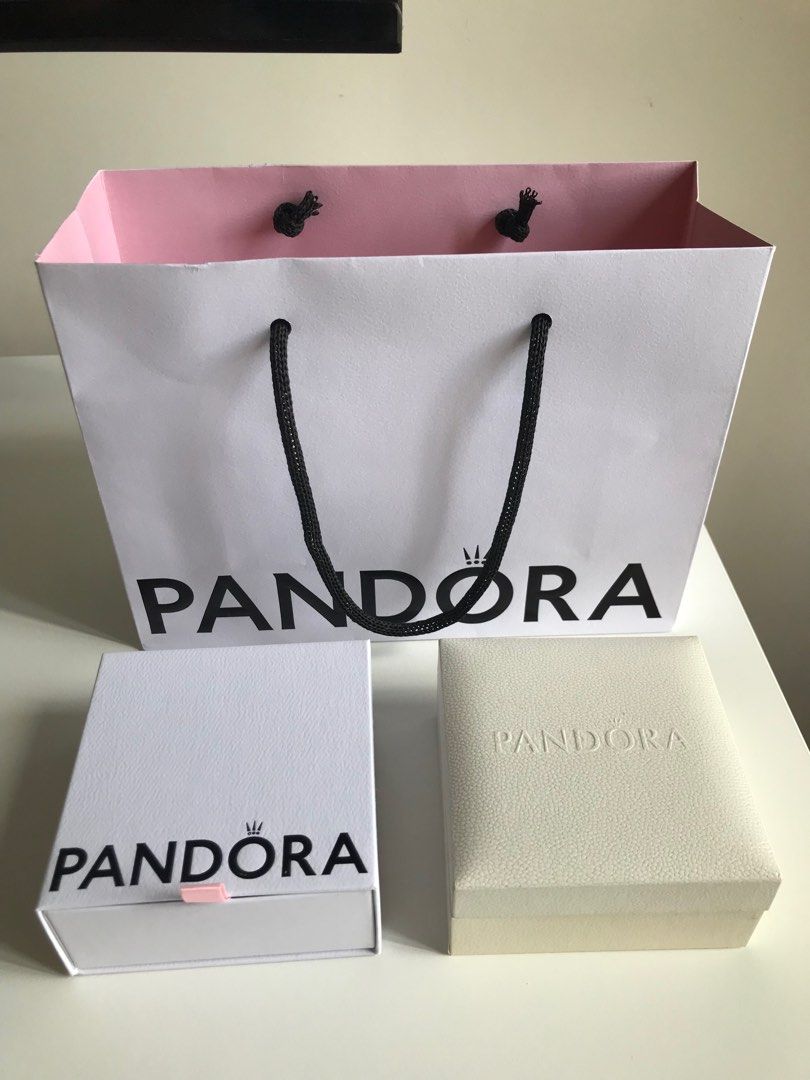 Premium White Cheap Jewelry Boxes With Black Pillow For Pandora Bracelets,  Bangles, Necklaces, And Earrings Genuine Display From Lyypandora, $6.44 |  DHgate.Com