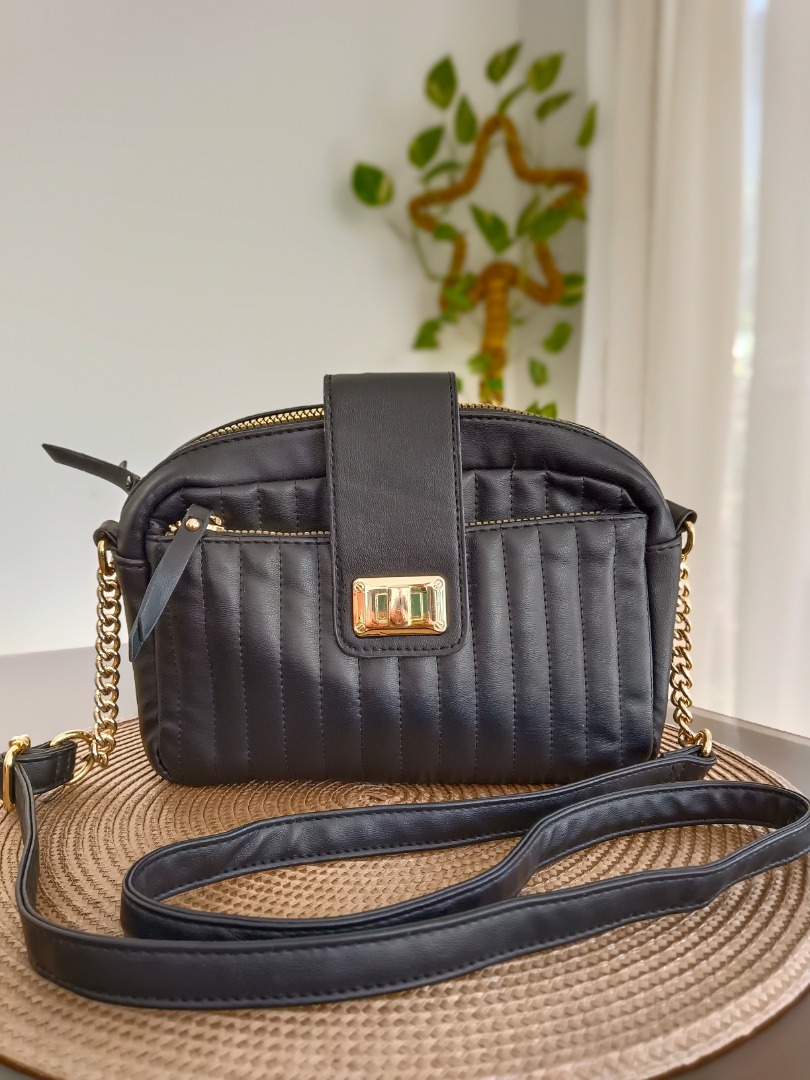 Primark sling/crossbody bag, Luxury, Bags & Wallets on Carousell