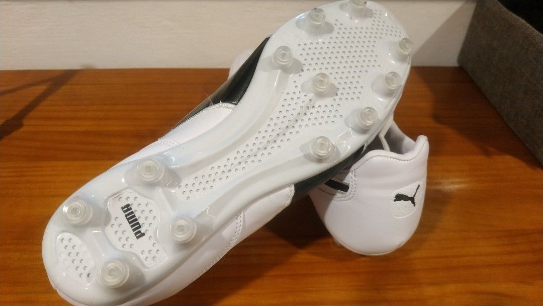 Puma King For Sale Men s Fashion Footwear Boots on Carousell