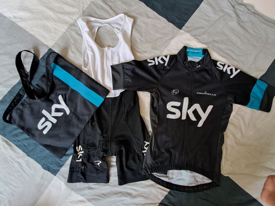 Rapha Pro Team SKY set, Sports Equipment, Bicycles & Parts