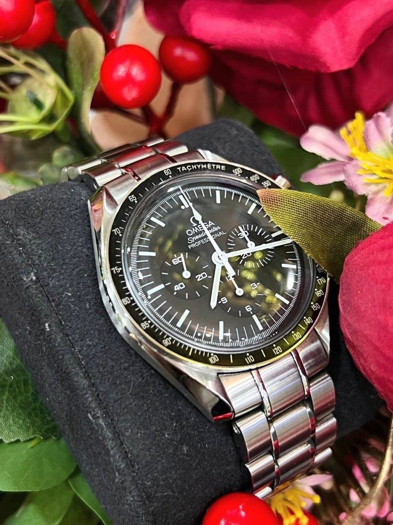 Omega speedmaster for sale hotsell