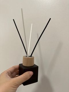 Reed diffuser