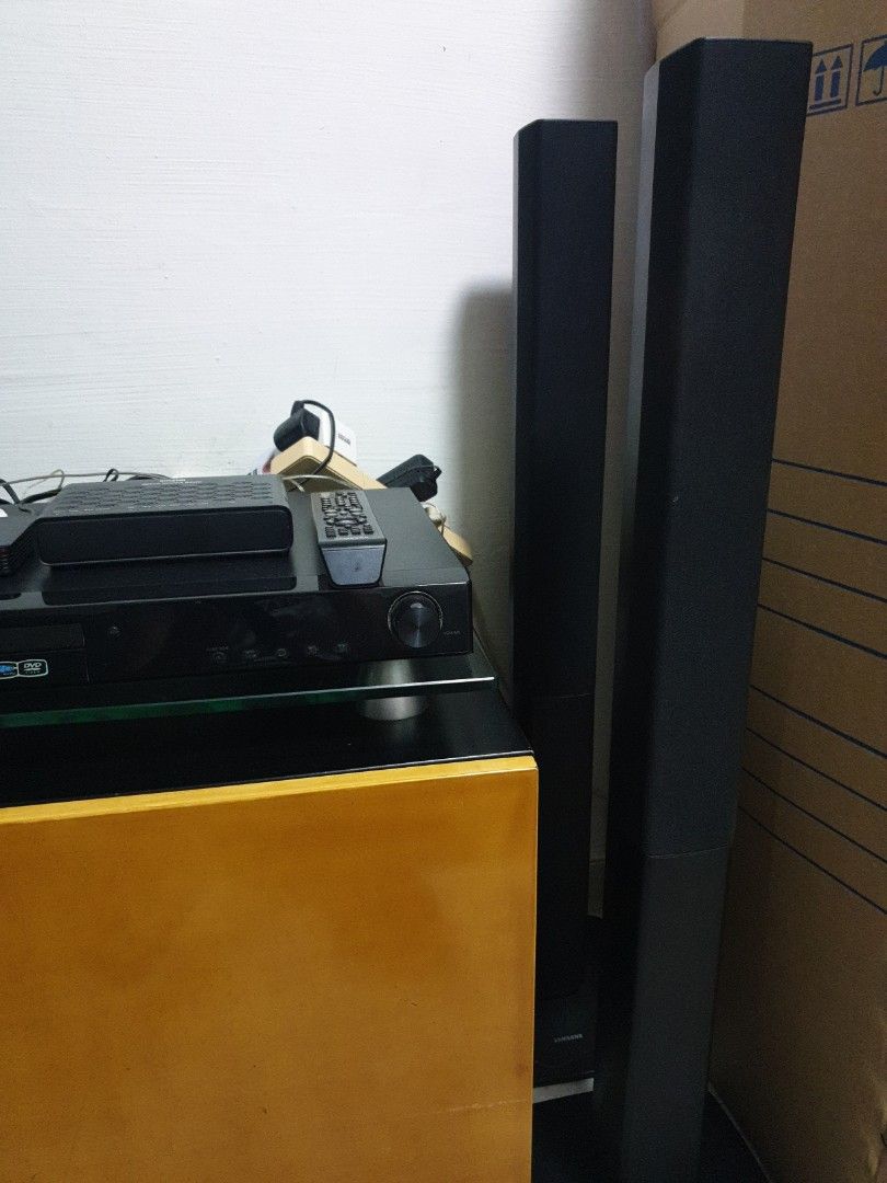 Samsung Tower Speakers, Subwoofer & Centre Speakers., TV & Home