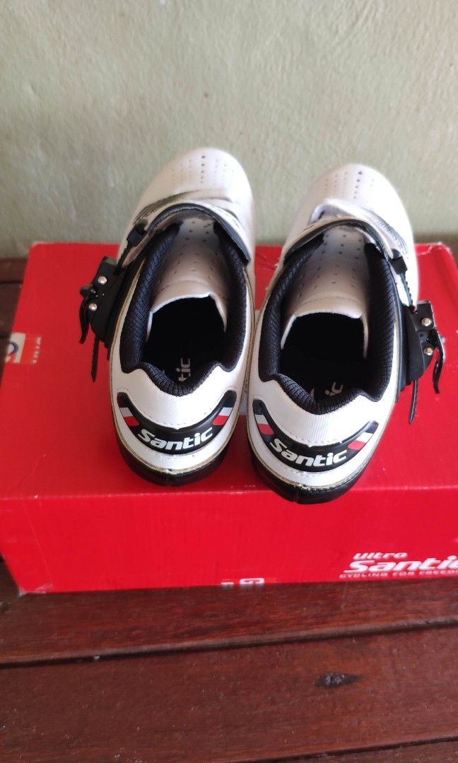 39 Santic Cycling Shoes cleats excluded Sports Equipment