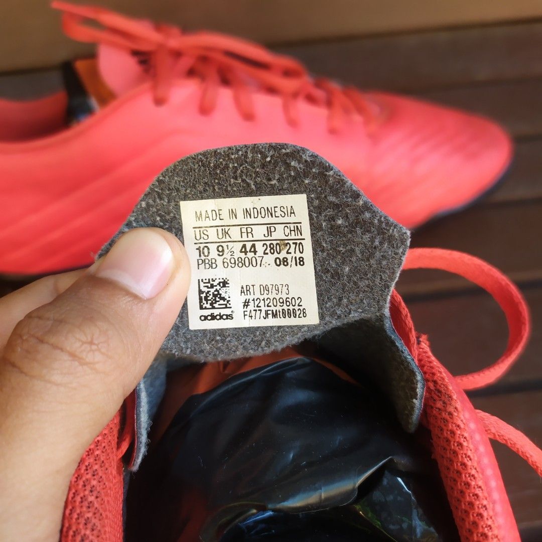 Sepatu Futsal Original 44 Adidas Predator 19.4 TF, Olah Raga, Perlengkapan  Olahraga Lainnya di Carousell