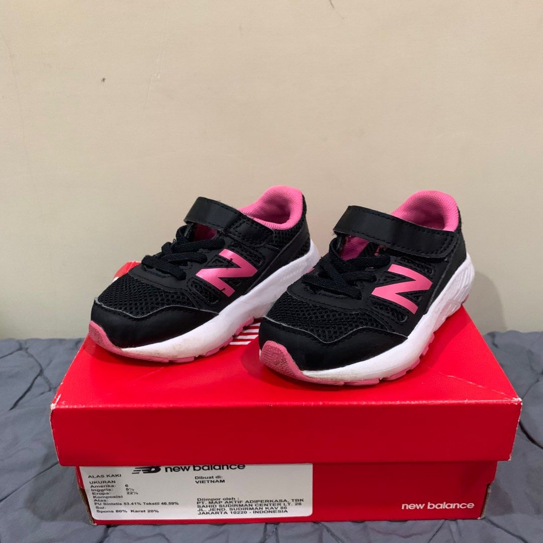 Sepatu New Balance Kids sz 6 Hitam Black Pink Bayi Anak Baju
