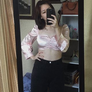 (Category: ) located in . Submitted by kuyibear (Listing ID 1223850588, Image 1). Description: .