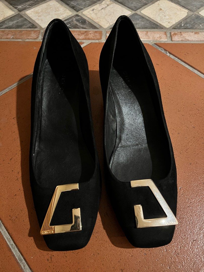 Gucci Shoes, Women's Fashion, Footwear, Shoe inserts on Carousell