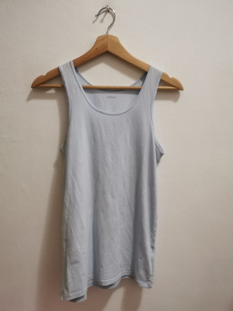 Singlets, Women's Fashion, Tops, Sleeveless on Carousell