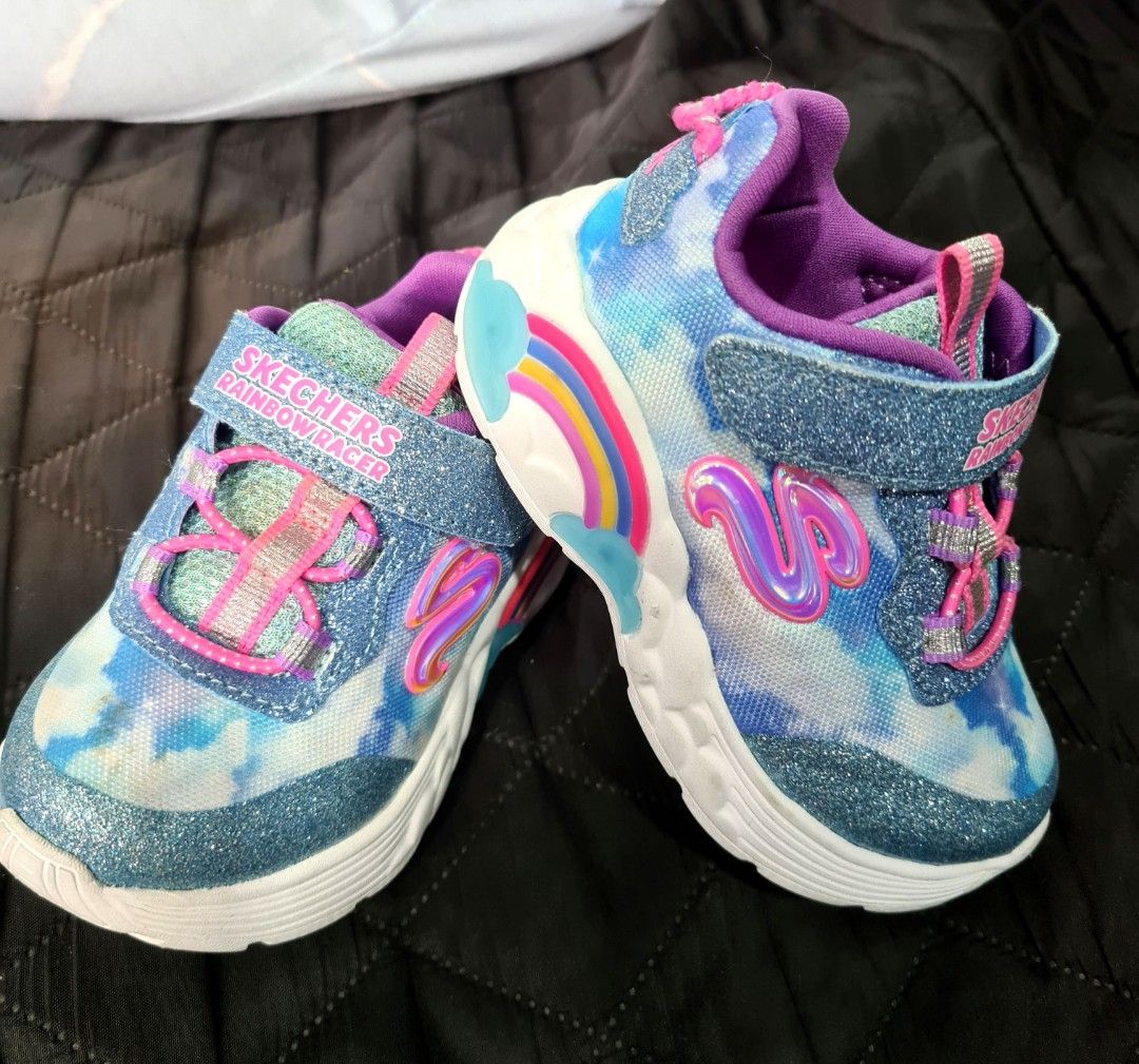 Girls light up on sale sketchers