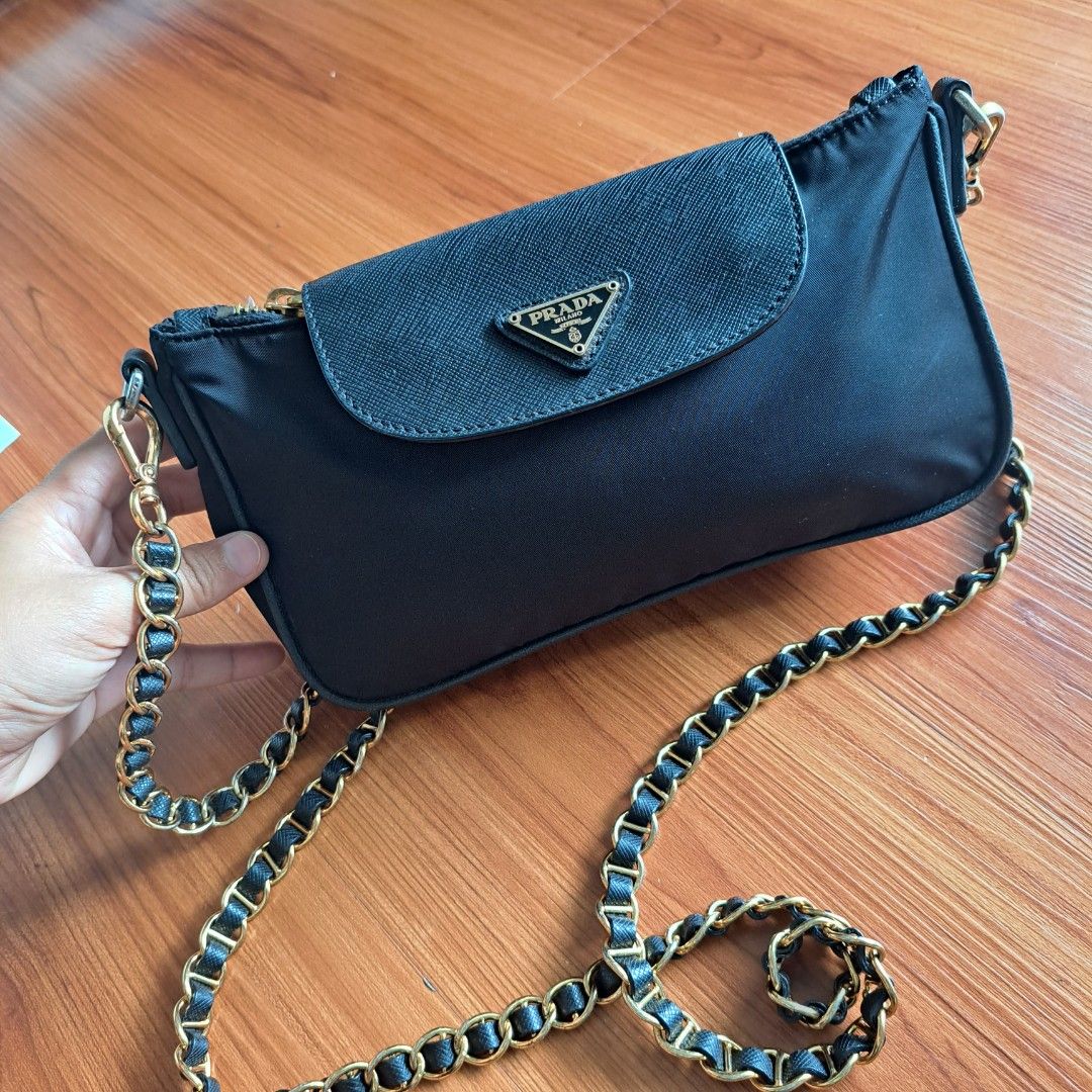 Tas prada sling on sale bag