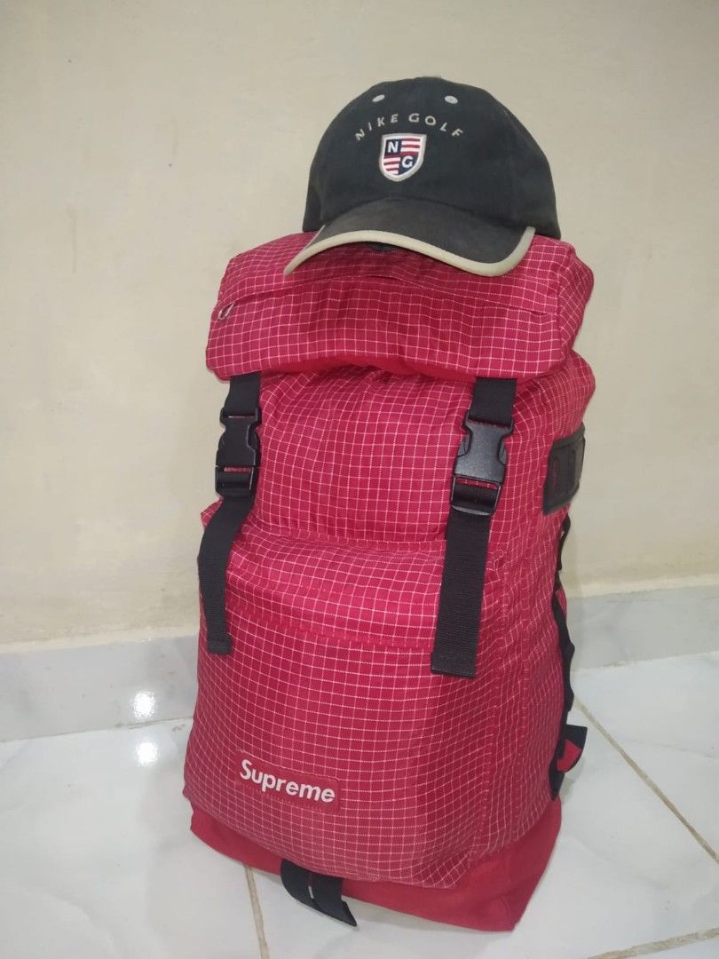 Tas hotsell supreme backpack