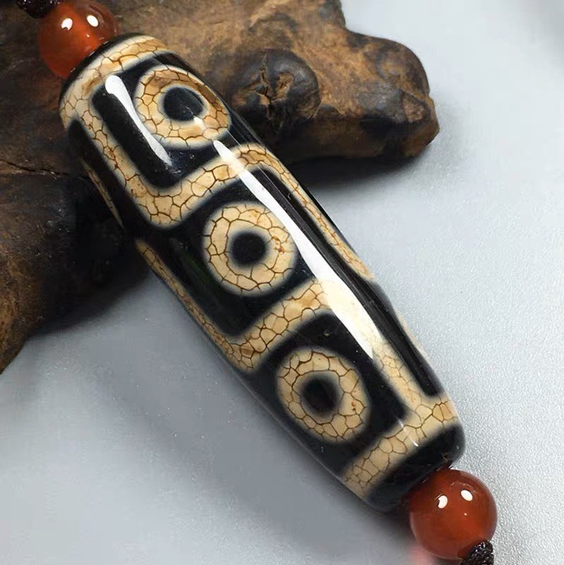 Amazon.co.jp: ジービーズサイズ西蔵天珠2眼dzi beadsチベット
