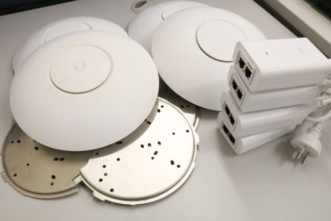 Ubiquiti Unifi AP HD (Category: Networking) located in Quezon City. Submitted by johnluigie.pagal (Listing ID 1223816280, Image 1). Description: For Sale Ubiquiti Unifi AP HD Php 9,000.00 (Negotiable) Office used 3 Pcs Available *POE Injector not Included (Add 800 if you want) - 802.11ac Wave 2 WiFi technology - 5 GHz (4x4 MU-MIMO) band with a 1.7 Gbps throughput rate - 2.4 GHz (4x4 MIMO) band with a 800 Mbps throughput rate - Powered with PoE+* 