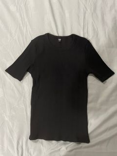 Uniqlo Black Ribbed T Shirt Top 3/4 Sleeve size S