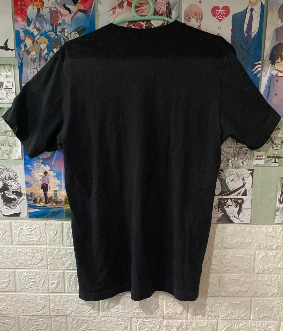 Uniqlo X Polaroid (Category: Tshirts & Polo Shirts ) located in Davao. Submitted by bletti_bletti (Listing ID 1223842908, Image 2). Description: Brand: Uniqlo Size: Large Dimes: 21 width, 28 length Color: 10/10 Black Lightly used Fixed Price RFS: Decluttering.