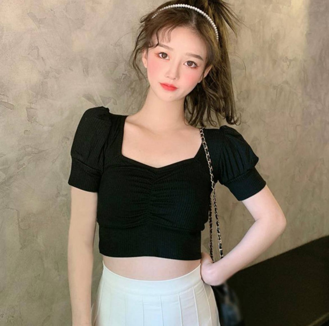 ELAYNE™ – Chic V-Neck Crop Top main image 0