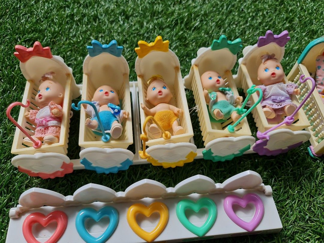 The quints dolls store