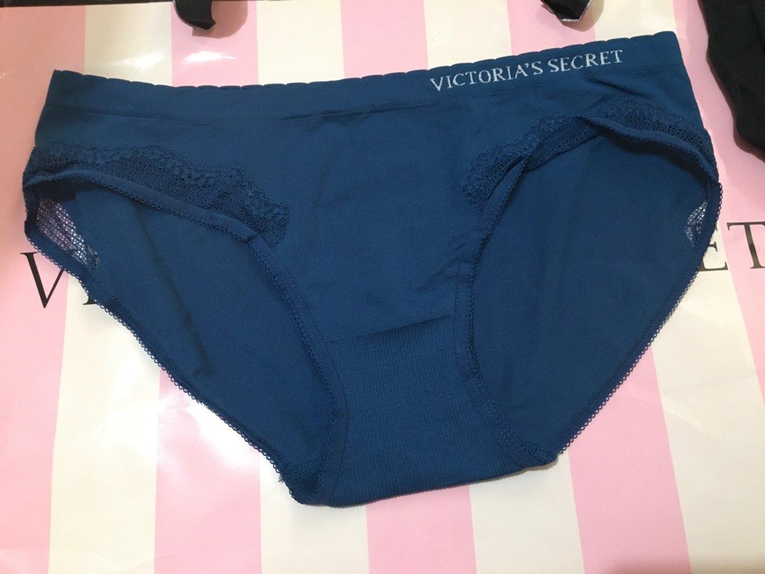 VS underwear on Carousell